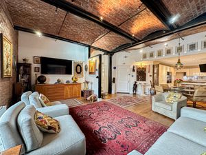 Photo 25- click for photo gallery